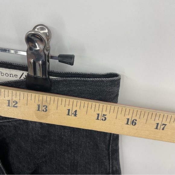 rag & bone 2 tone crop Jeans size 28 black frayed distressed - Picture 6 of 12